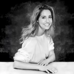 Angela Banzas